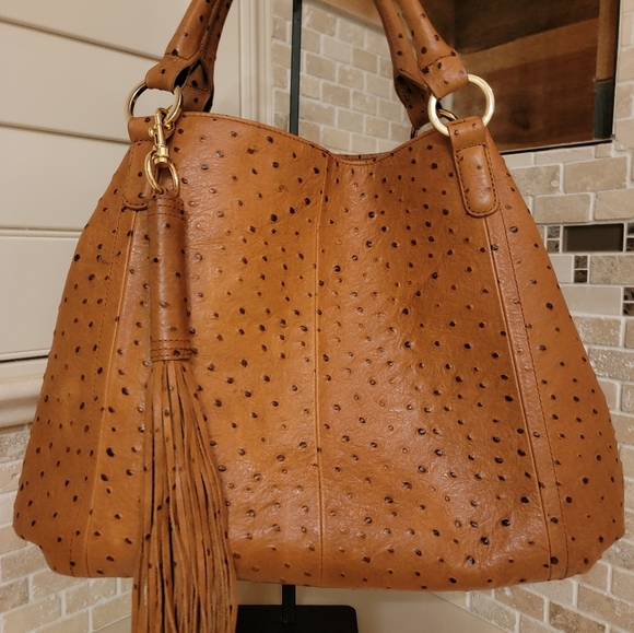 Got It Love It Large Textured Ostrich Print Leather Hobo/Crossbody/Tote - Picture 1 of 15